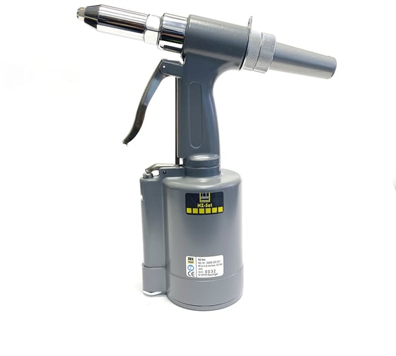 Пневмозаклёпочник Schneider Airsystems в кейсе NZ-SYS DGKD322311