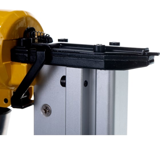 Универсальный гвоздескобозабивной пистолет Pegas pneumatic SF5040 PGS-1008