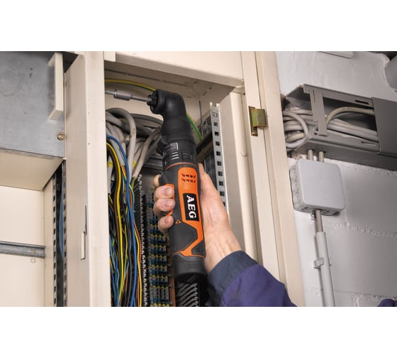 Реноватор AEG OMNI 12C LI-152BKIT2 440770