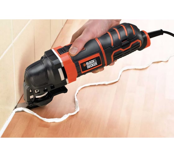 Многофункциональный инструмент Black+Decker MT 300 KA