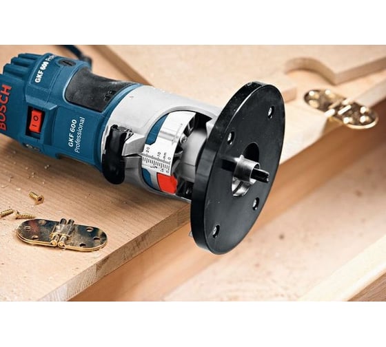 Кромочный фрезер Bosch GKF 600 0.601.60A.102
