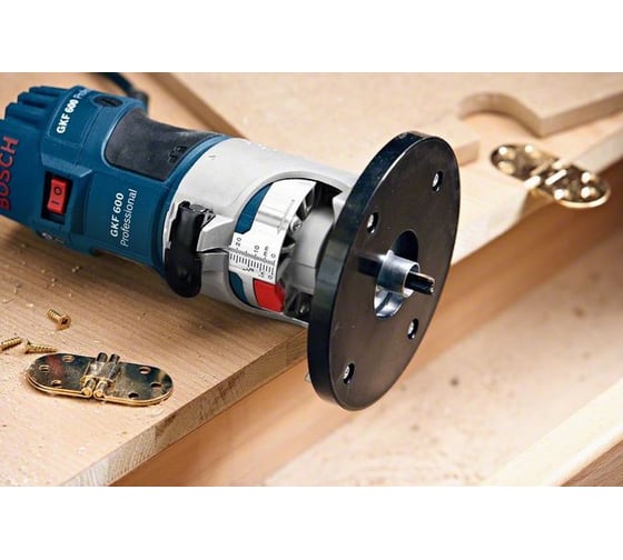 Кромочный фрезер Bosch GKF 600 Professional 0.601.60A.120