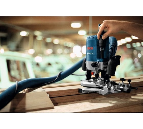 Вертикальная фрезерная машина Bosch GOF 2000 CE Professional 0.601.619.708
