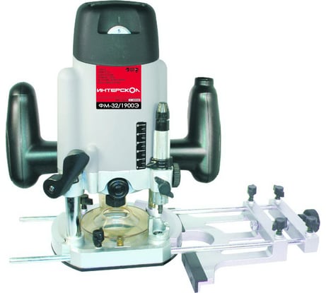 Фрезер Интерскол ФМ-32/1900Э + подарок 31.0.1.10