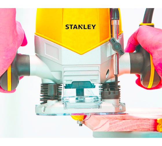 Фрезер Stanley STRR1200