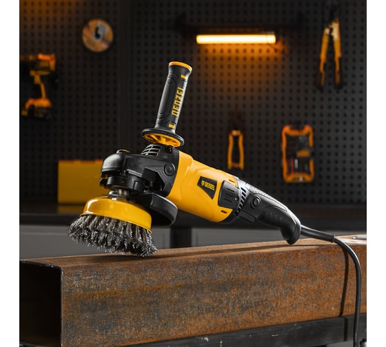 Угловая шлифовальная машина DENZEL AG150-1500 26910