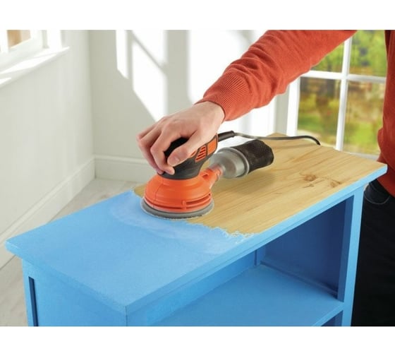 Эксцентриковая шлифмашина Black&Decker KA199-QS