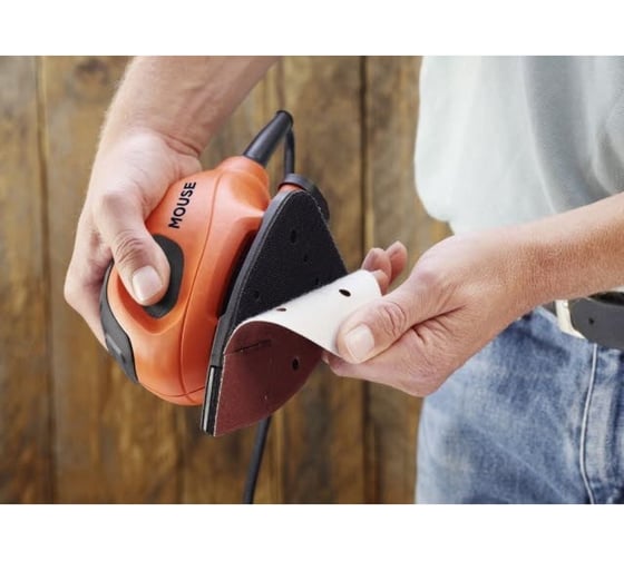 Дельтавидная шлифмашина Black&Decker Mouse в кейсе BEW230K-QS