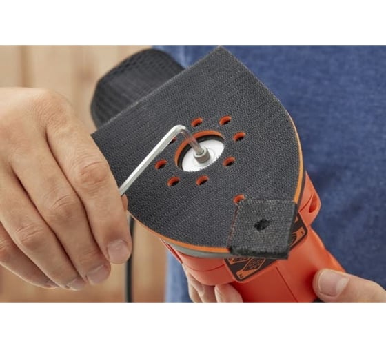 Плоскошлифовальная машина Black&Decker BEW200K-QS