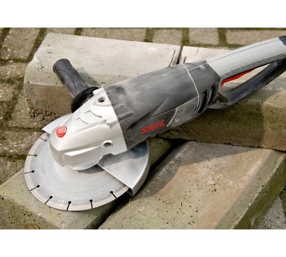 Угловая шлифовальная машина SKIL 9782LA F0159782LA