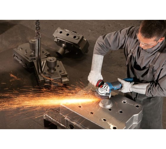 Угловая шлифмашина Bosch GWS 17-125 CIE 0.601.796.0R3