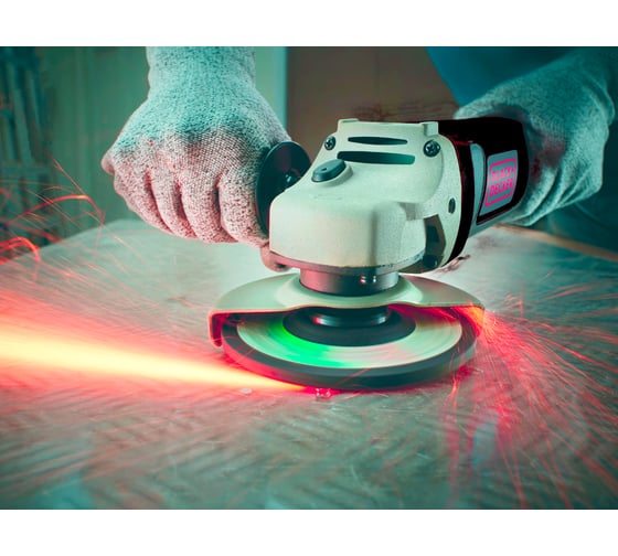 Угловая шлифовальная машина Black+Decker KG1202