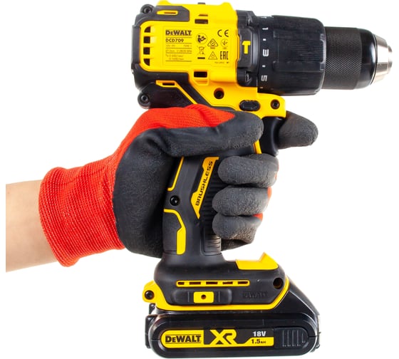 Компактная ударная дрель-шуруповерт DEWALT 18В DCD709S2T