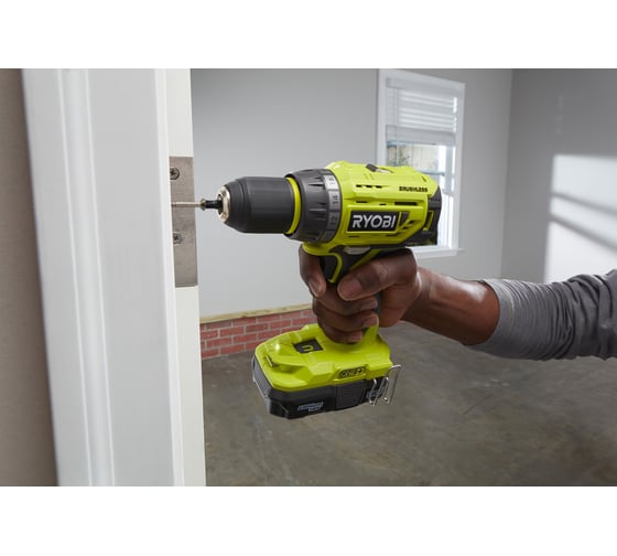 Бесщеточная аккумуляторная дрель-шуруповерт Ryobi ONE+ R18DD7-220S 5133004533