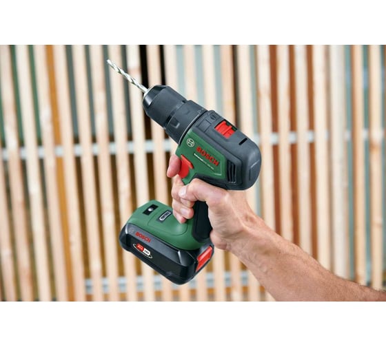 Аккумуляторная дрель-шуруповерт Bosch UniversalDrill 18 + 1 аккумулятор 0.603.9C8.004