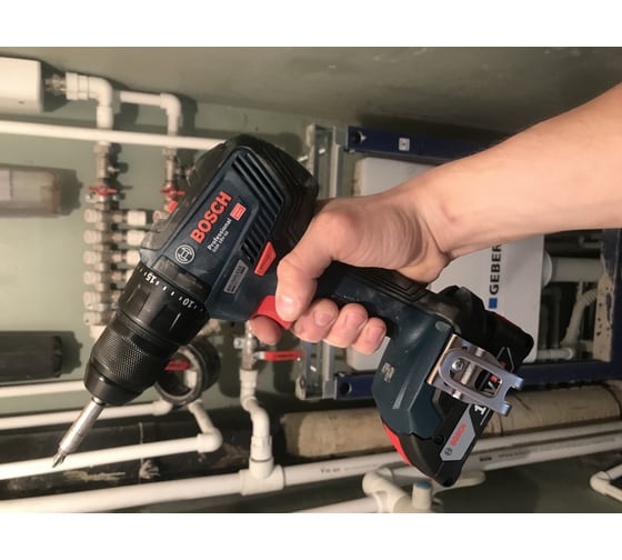 Аккумуляторный шуруповерт Bosch GSR 18V-50 06019H5020 - выгодная цена ...