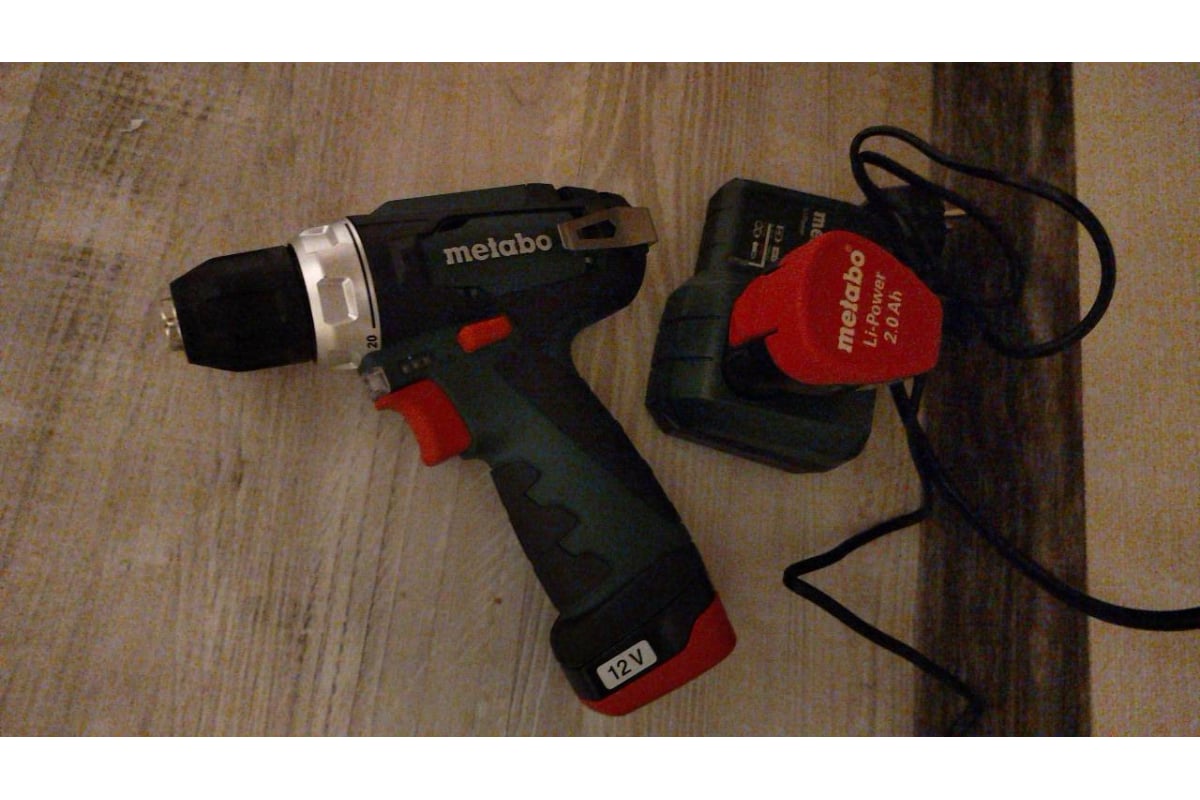  дрель-шуруповерт Metabo PowerMaxx BS 12 В, 2х2.0 .