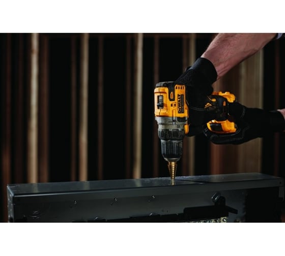 Бесщеточная дрель-шуруповерт DEWALT 12 В XR DCD701N-XJ