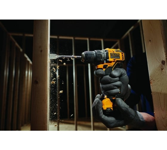 Бесщеточная дрель-шуруповерт DEWALT 12 В XR DCD701N-XJ