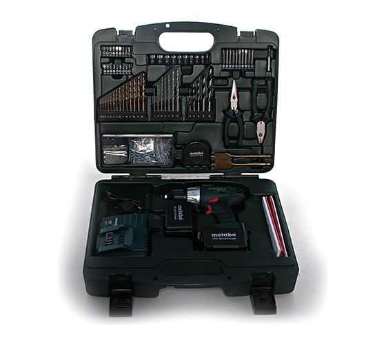 Аккумуляторная дрель-шуруповерт Metabo BS 12 NiCd 602172870 с набором