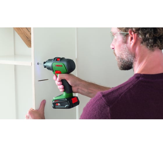 Аккумуляторная ударная дрель-шуруповерт Bosch AdvancedImpact 18 06039B5109