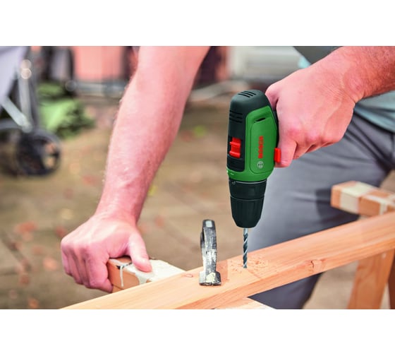 Аккумуляторная дрель-шуруповерт Bosch EasyDrill 1200 без акк. и з/у 06039D3005