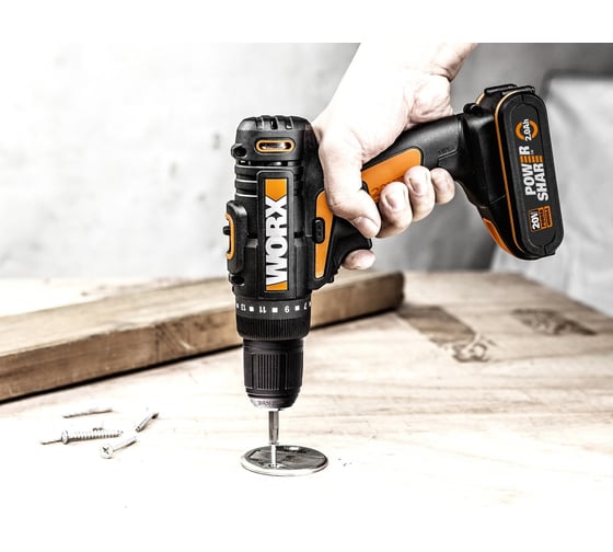 Аккумуляторная дрель-шуруповерт WORX WX101.2