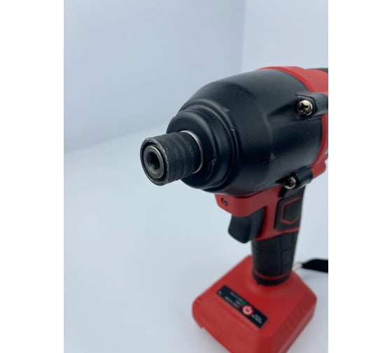 Аккумуляторный винтоверт Felisatti ГАУ-300/18Л3 591.5.0.00