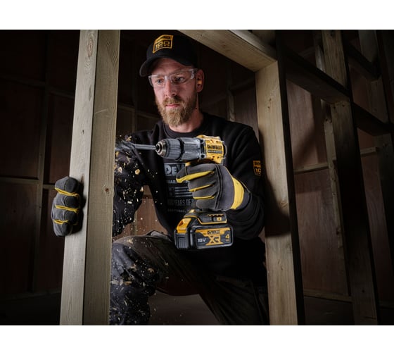 Аккумуляторная ударная дрель-шуруповерт DEWALT DCD100YM2T, 18 В, 1650 об/мин, 28050 уд/мин, с 2 АКБ 4 Ач и ЗУ, в кейсе TSTAK DCD100YM2T-QW