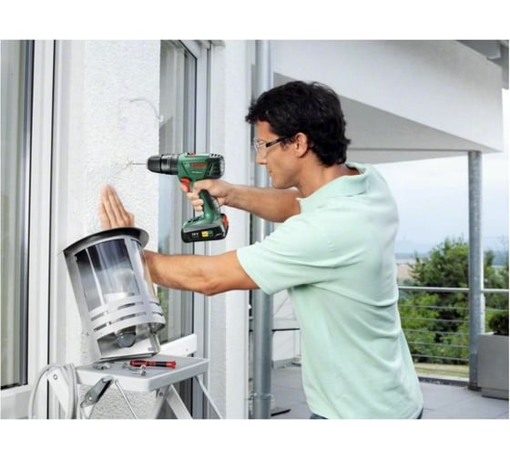 Ударная аккумуляторная дрель-шуруповерт Bosch PSB 1800 LI-2 06039A330L