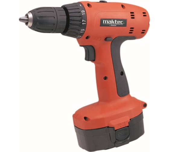 Аккумуляторная дрель-шуруповерт Maktec by Makita MT064SK2