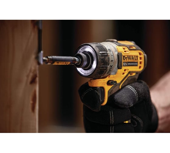 Аккумуляторный шуруповерт Dewalt DCF601N, 12 В, 8 Нм, без АКБ и ЗУ DCF601N-XJ