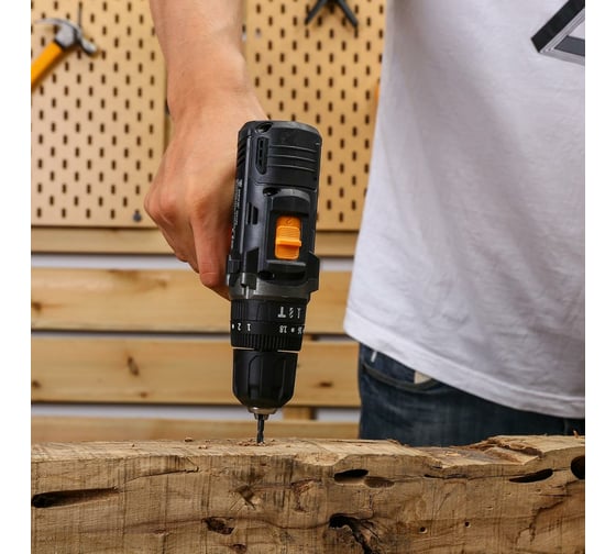 Дрель-шуруповерт ударная аккумуляторная DEKO GCD12DU 12В, 1x1.5Ач 063-4039