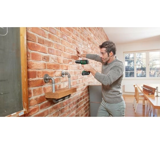 Аккумуляторный шуруповерт Bosch UniversalImpact 18V 06039D4102