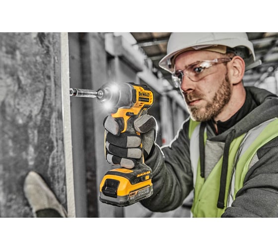 Бесщеточный ультракомпактный импульсный шуруповерт Dewalt DCF840N-XJ