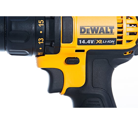 Аккумуляторная дрель-шуруповерт DeWALT DCD 730 L2