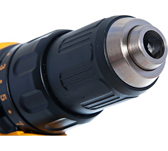 Аккумуляторная дрель-шуруповерт DeWALT DCD 730 L2
