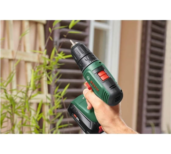 Аккумуляторная дрель-шуруповерт Bosch Easydrill 18V-40 06039D8004