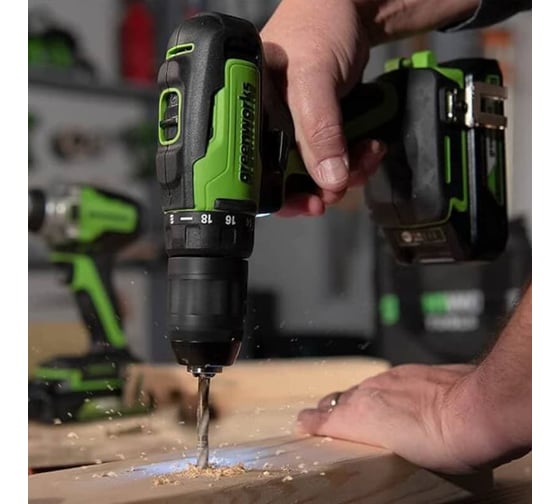 Аккумуляторная дрель-шуруповерт GreenWorks GD24DD35 3704007