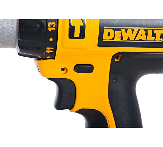 Аккумуляторный ударный шуруповерт DeWALT DC 725 KA