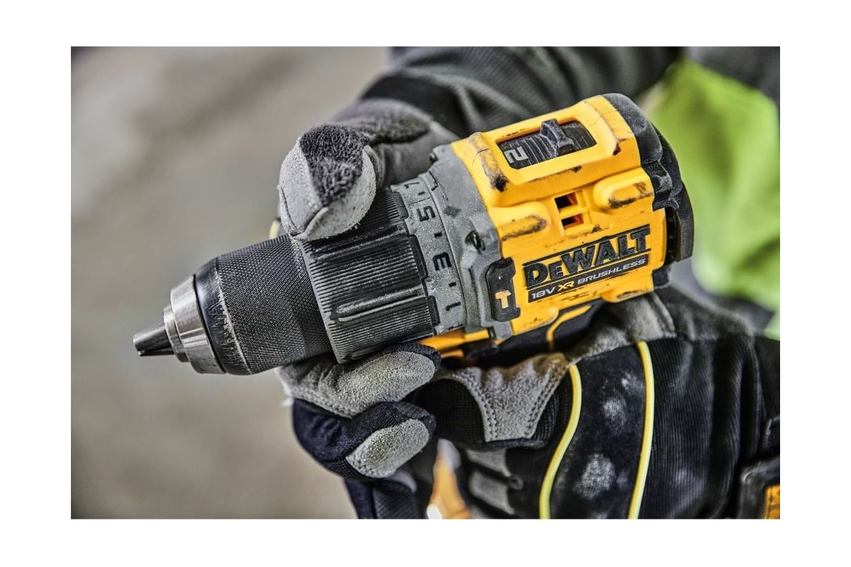 Аккумуляторная дрель-шуруповерт Dewalt DCD 805 P2T DCD805P2T-QW