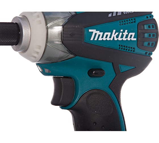 Аккумуляторный ударный шуруповерт Makita BTD145Z