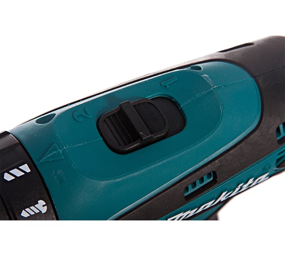 Аккумуляторная ударная дрель-шуруповерт Makita + фонарь HP330DWLE