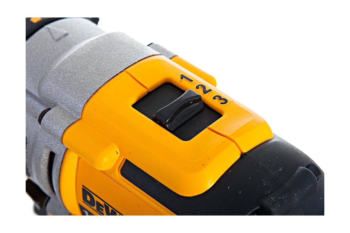 Аккумуляторная ударная дрельшуруповёрт DeWALT DCD 985 M2 выгодная