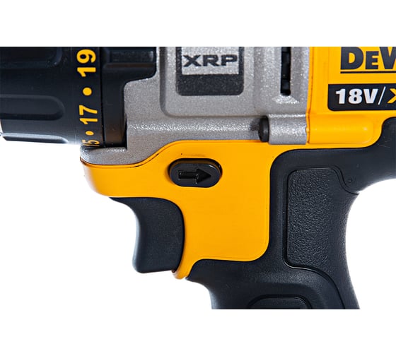 Аккумуляторная дрель DEWALT DCD 980 M2
