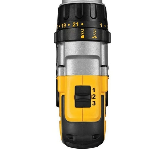Аккумуляторная дрель-шуруповерт DeWALT DCD931M2