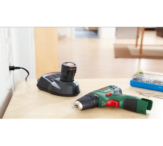 Аккумуляторная дрель-шуруповерт Bosch PSR 10,8 LI-2 0.603.972.923