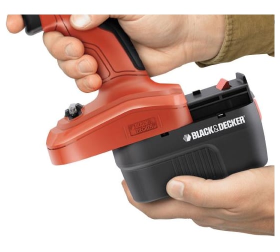 Аккумуляторная дрель-шуруповерт Black+Decker EPC12CAK