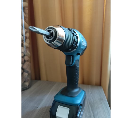 Аккумуляторная дрель-шуруповерт Makita LXT DDF453RFE - выгодная цена .