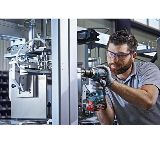 Аккумуляторная ударная дрель-шуруповерт Bosch GSB 18 V-EC 0.601.9D7.101